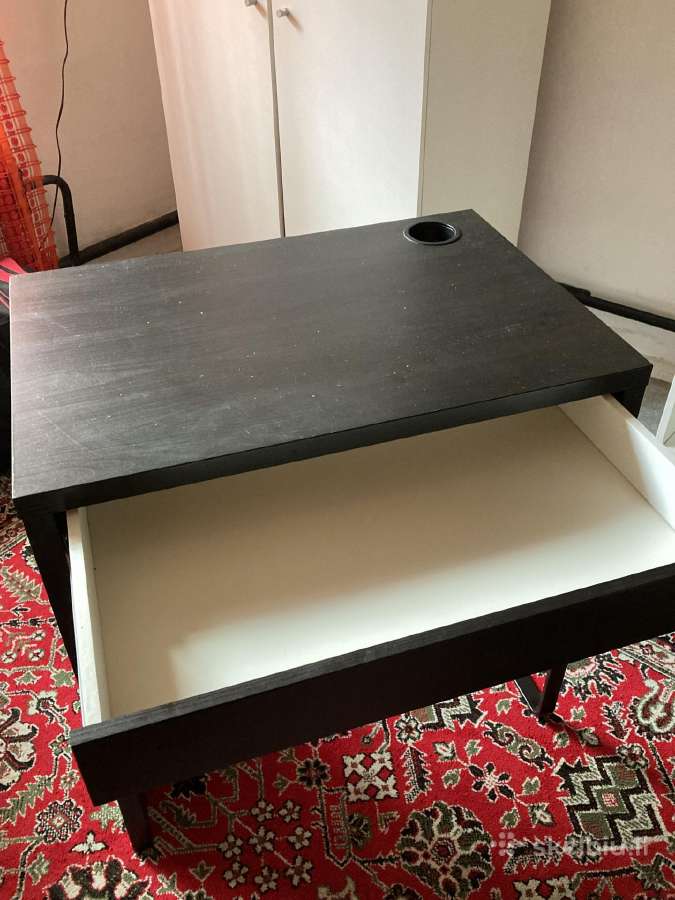 Ikea rasomasis stalas Micke - nuotraukos Nr. 2