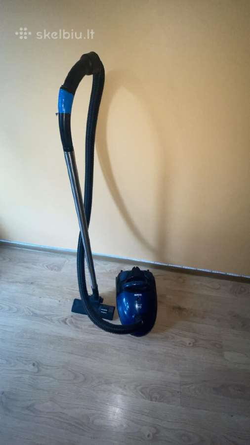 Parduodu Kärcher garų valytuvą ir Daewoo 1500w dul