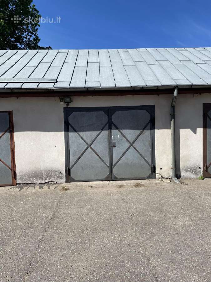 Garažas miesto centre