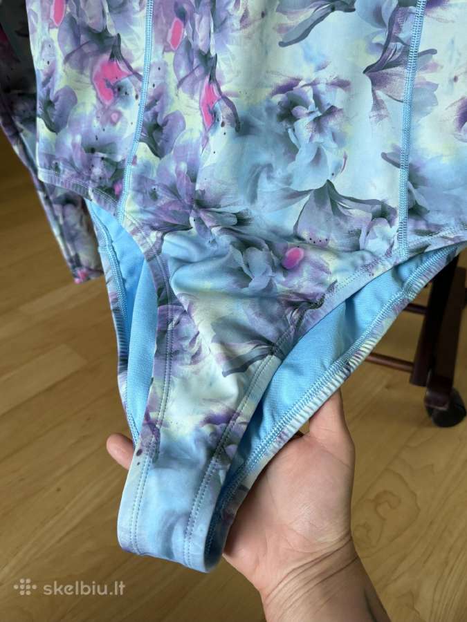 Nike vientisas maudymukas XL dydis - nuotraukos Nr. 10