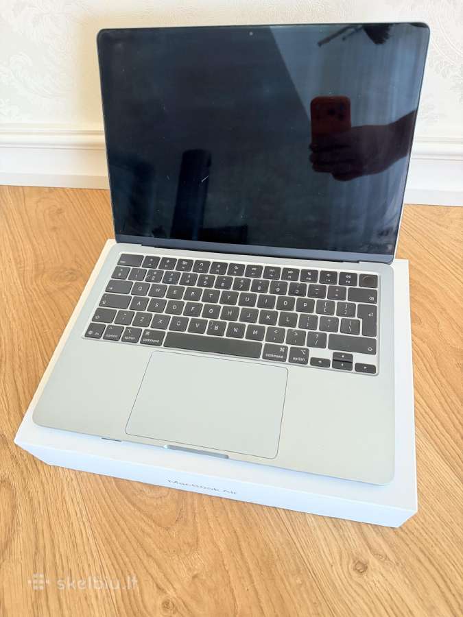 Mackbook Air M4