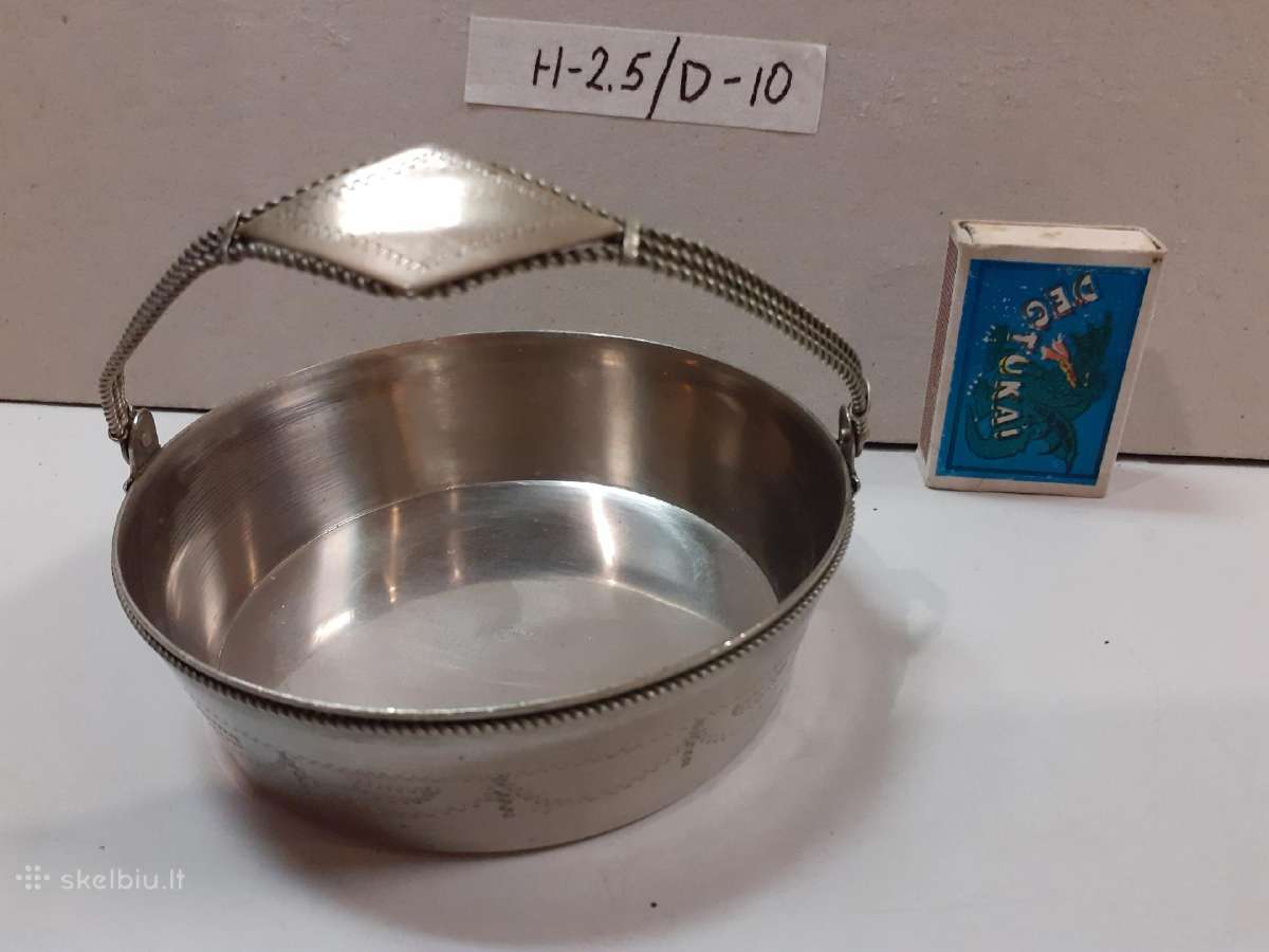 TSRS laikų melchiorinė saldaininė