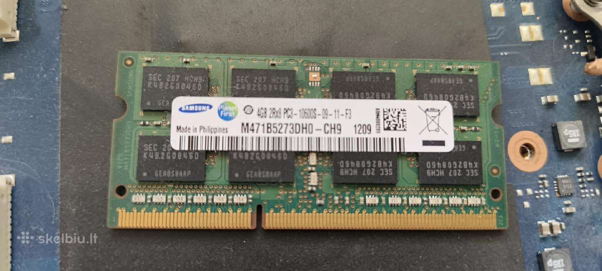 Samsung Np300e5a dalimis - nuotraukos Nr. 3