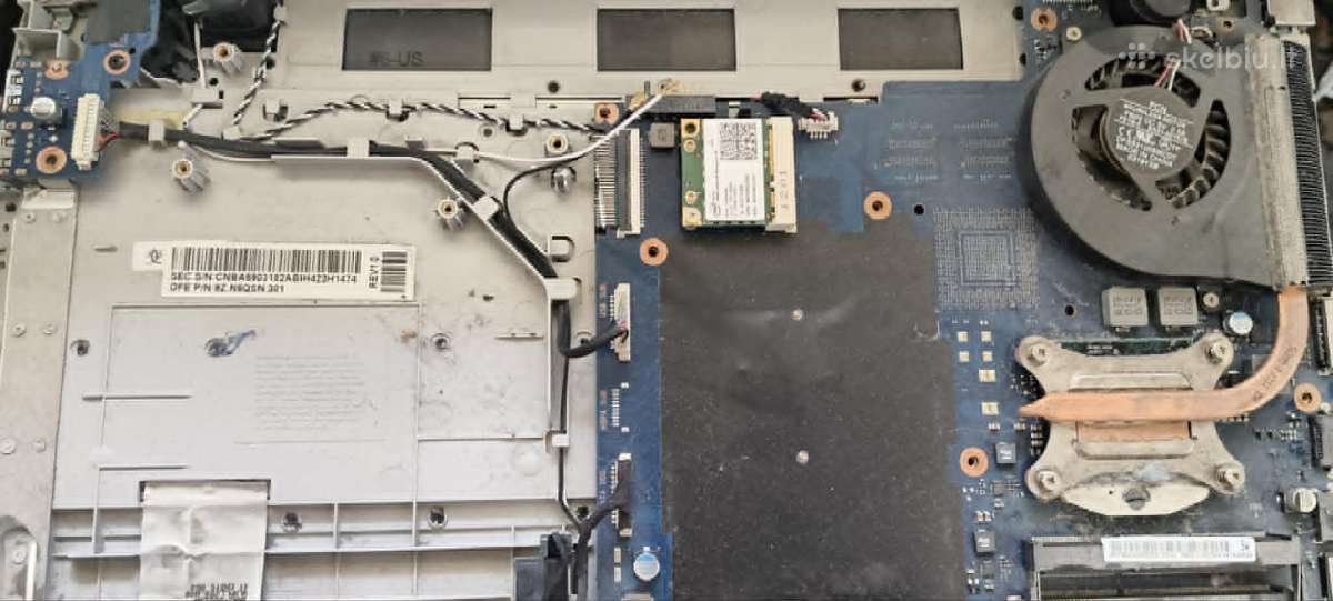 Samsung Np300e5a dalimis - nuotraukos Nr. 2