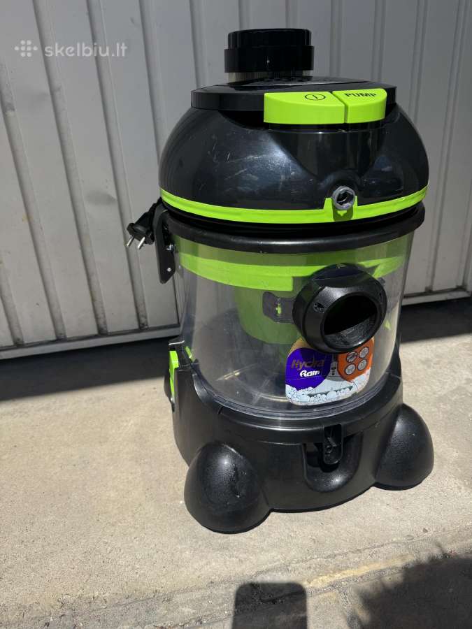 2400w plaunamas siurblys ir 1300w klasikinis