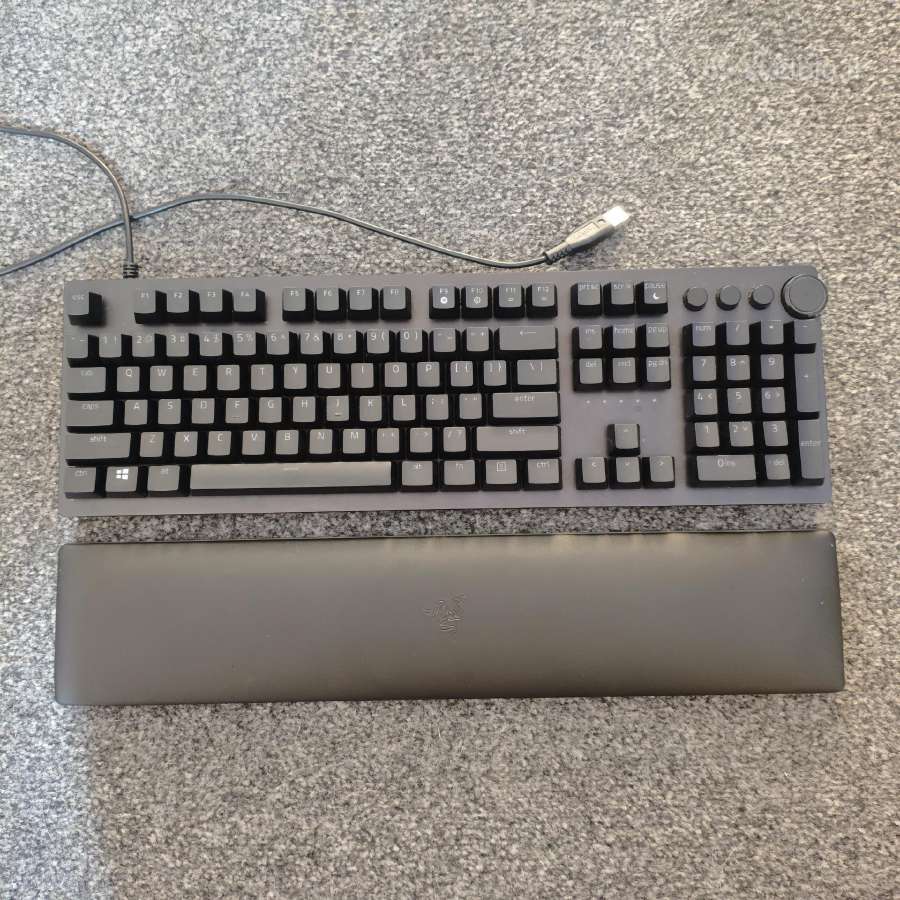 Razer Huntsman V2