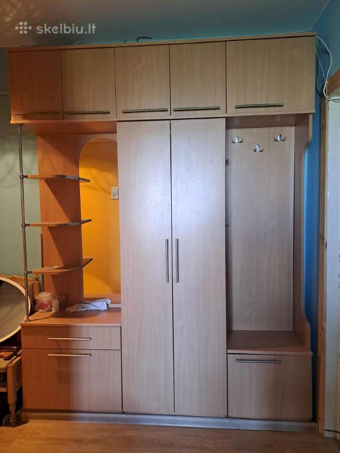 Dovanoju baldai sofos spinteles virtuve stalai