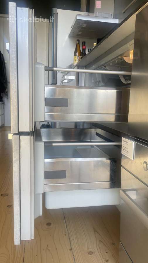 Hotpoint integruojamas šaldytuvas-stalčius - nuotraukos Nr. 4