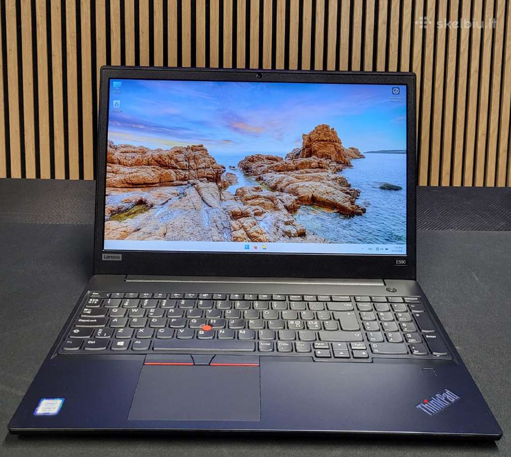 Lenovo 15,6/ i5 8265 / 12 GB Ddr4 / 256 Nvme / Fhd