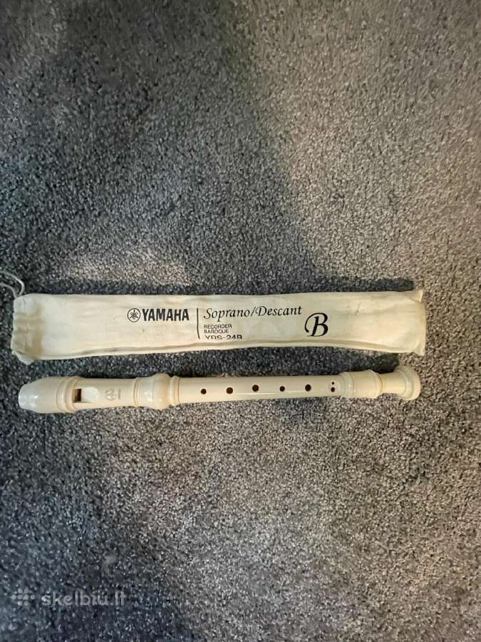 Dudele yamaha Yrs-24b
