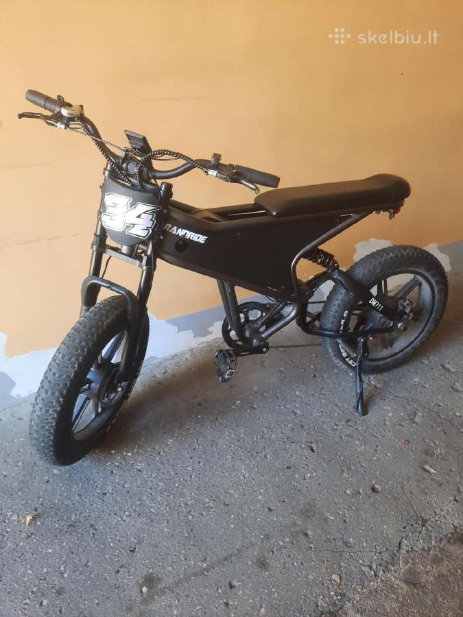 Elektrinis motociklas,dviratis