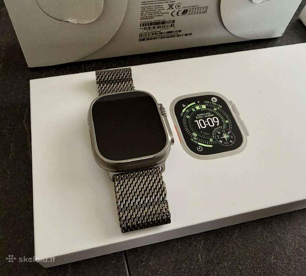 Apple Watch Ultra 3 natural titanium band
