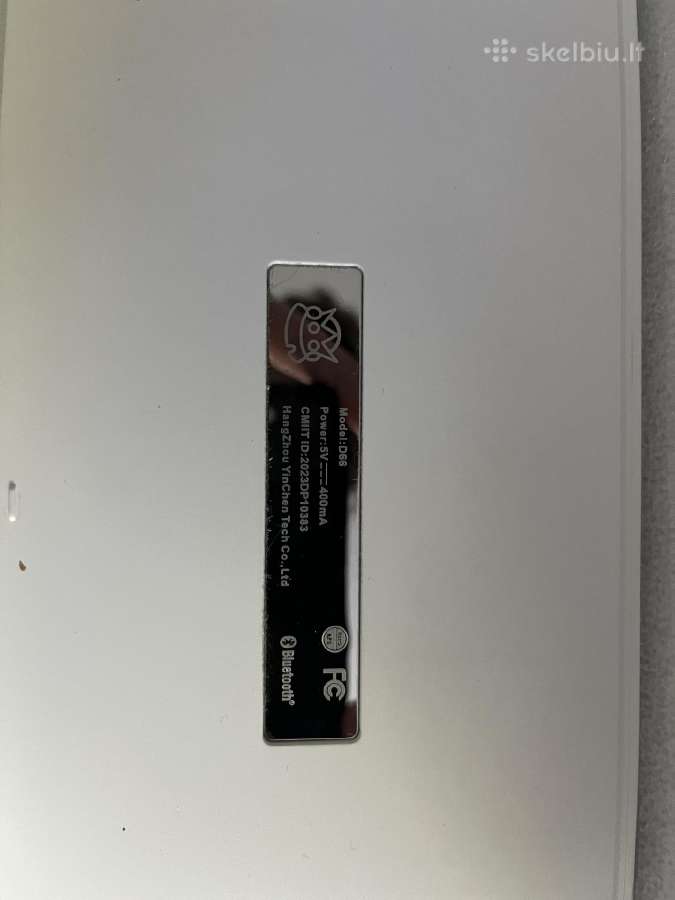 Parduodu Dust Silver 60% klaviatura