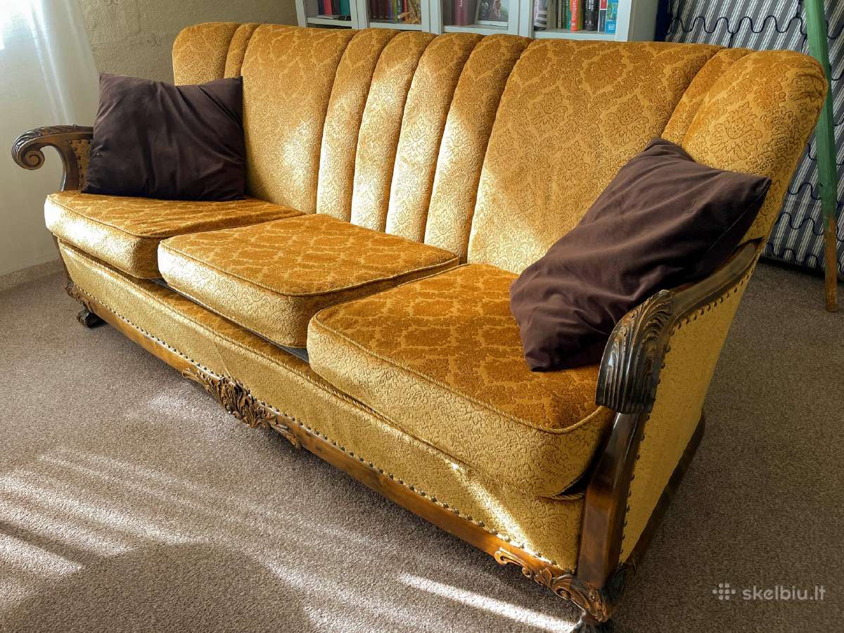 Sofa / kanapa labai geram stovyje