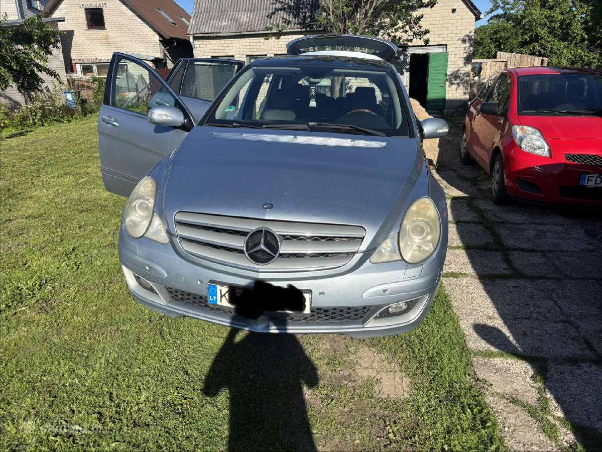 Mercedes r320