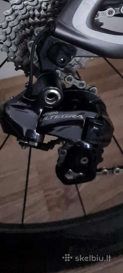 Canyon Speedmax CF 9.0 Di2 triatlono dviratis - nuotraukos Nr. 14
