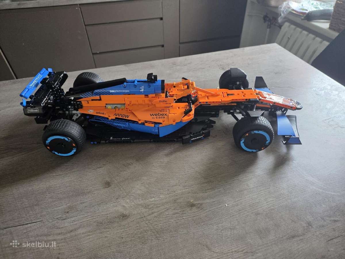Mclaren Formula 1 Race Car 42141