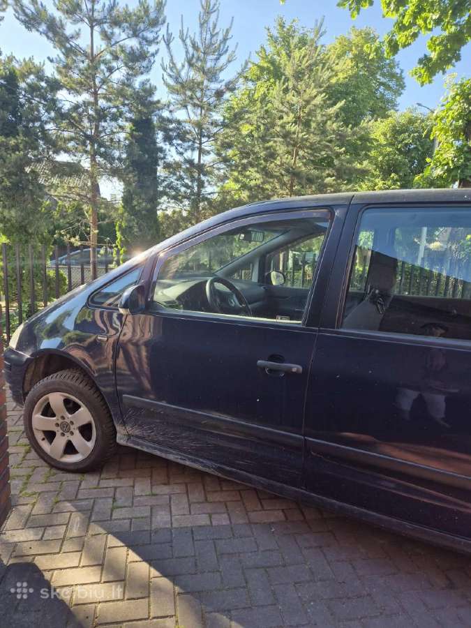 Parduodu automobilį