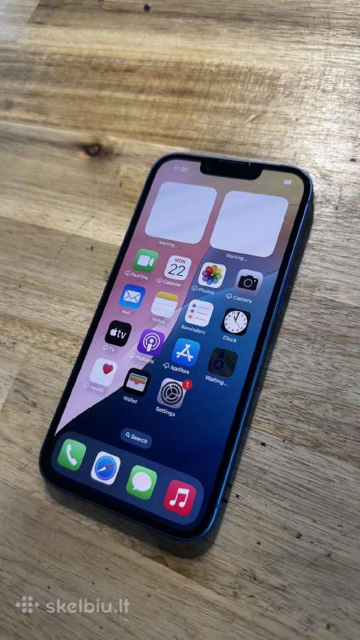 iPhone 13