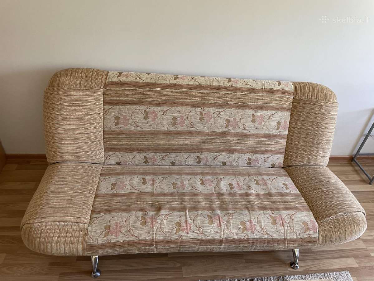Dovanojam sofa