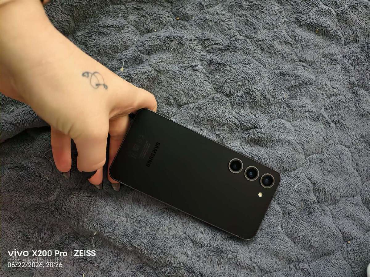 Samsung Galaxy S23