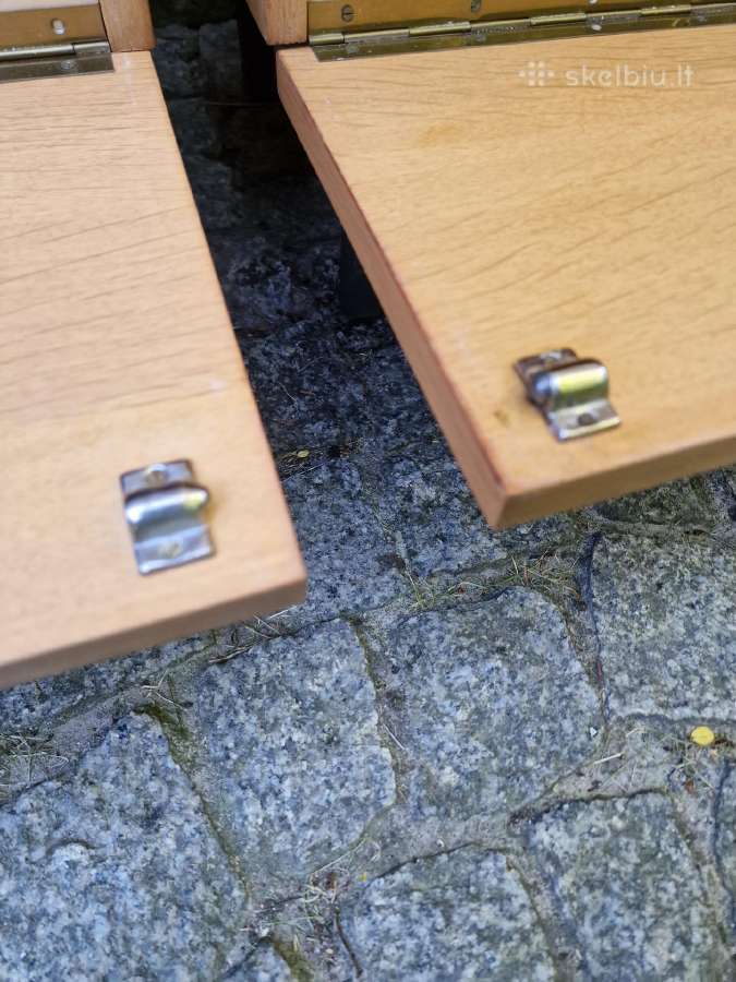 Vintažinės mid century bukmedžio spintelės - nuotraukos Nr. 13