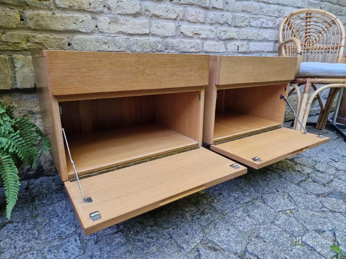 Vintažinės mid century bukmedžio spintelės - nuotraukos Nr. 14