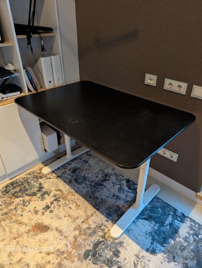 Ikea darbo stalas