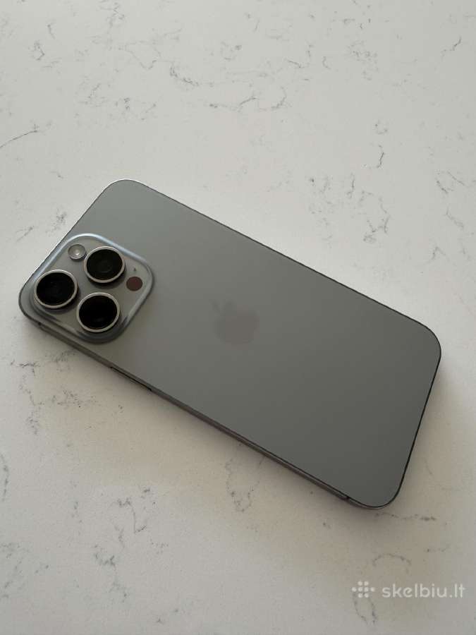 iPhone 15 Pro Max