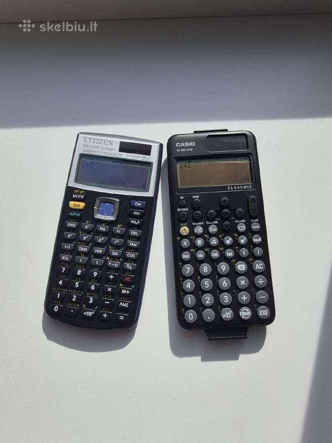 Skaičiuotuvai Casio fx-991cw ir Citizen Sr-270x