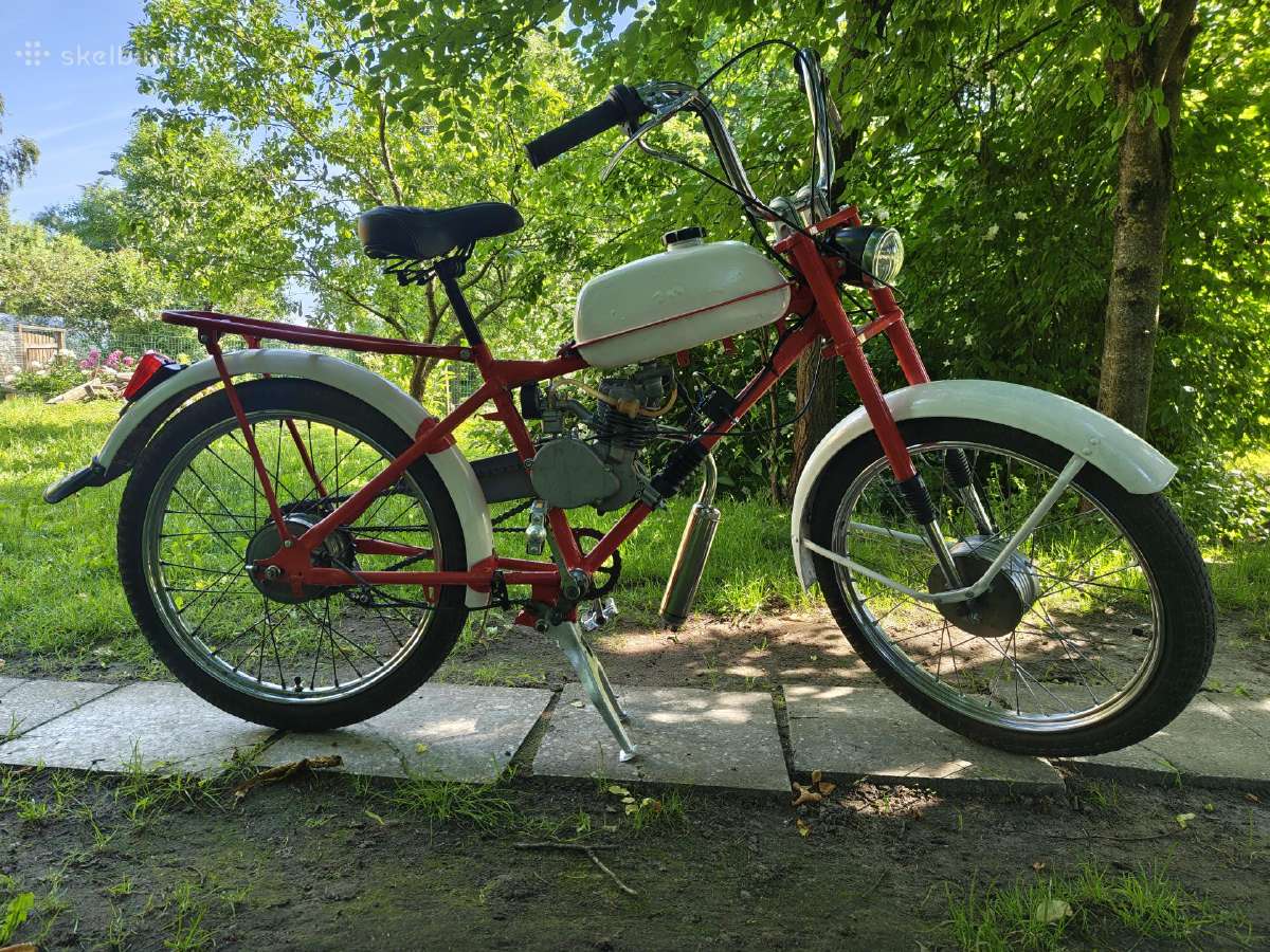 Motorinis dviratis Riga 13