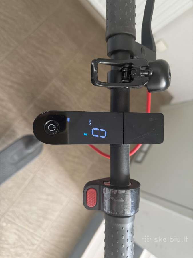 Elektrinis paspirtukas Xiaomi Mi M365 Pro - nuotraukos Nr. 5