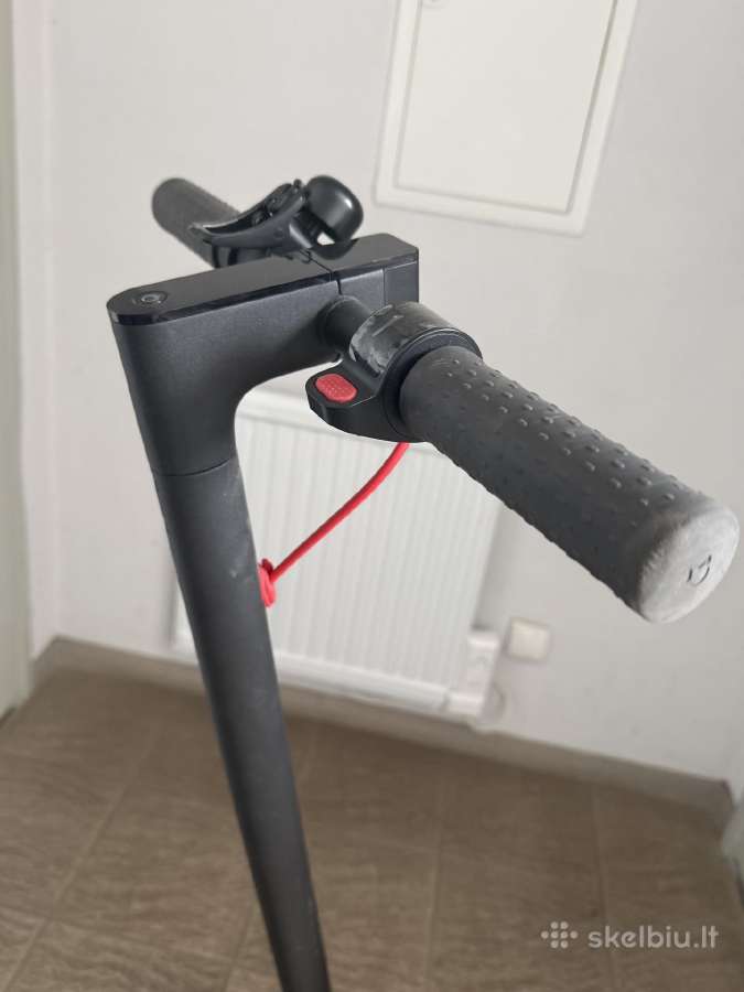 Elektrinis paspirtukas Xiaomi Mi M365 Pro - nuotraukos Nr. 14
