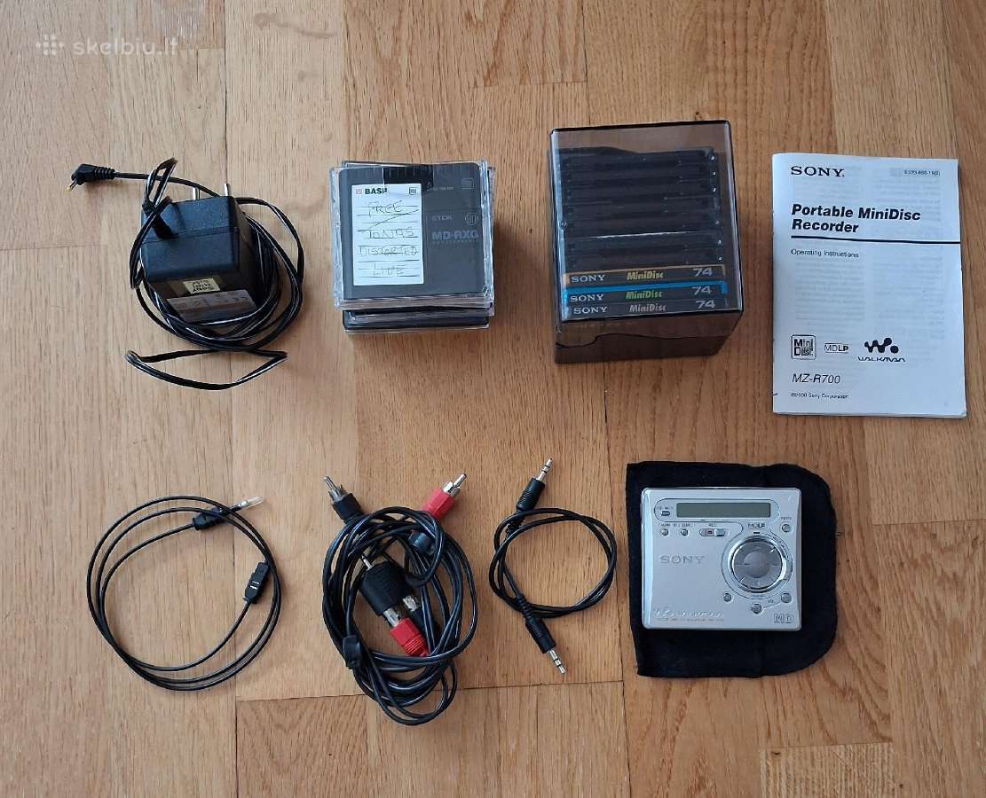 Sony Mz-r700 portable Minidisc recorder