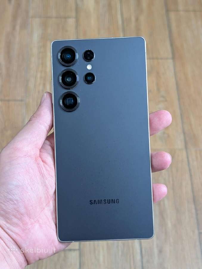 Samsung Galaxy s25 Ultra 512gb.