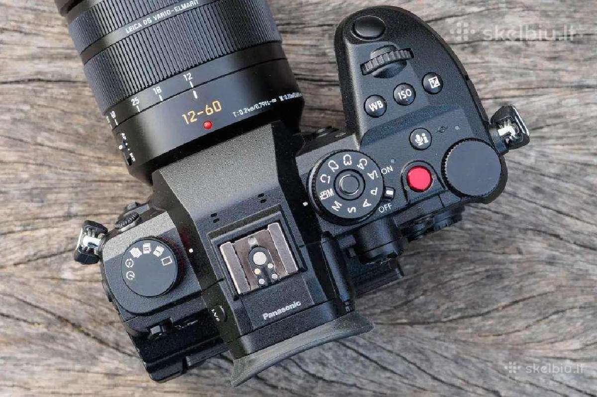 Panasonic Lumix Gh7 su Leica 12mm-60mm F2.8-4.0