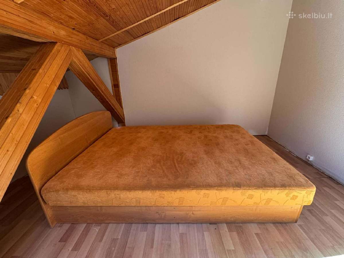 Parduodu dvi lovas