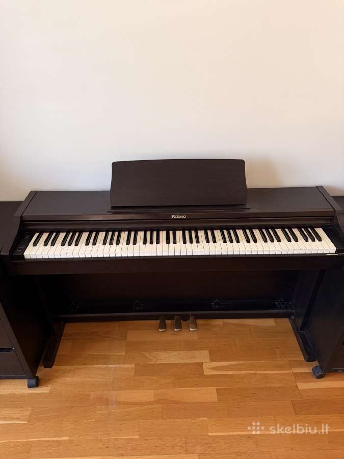 Roland pianinas Rp101 skaitmeninis