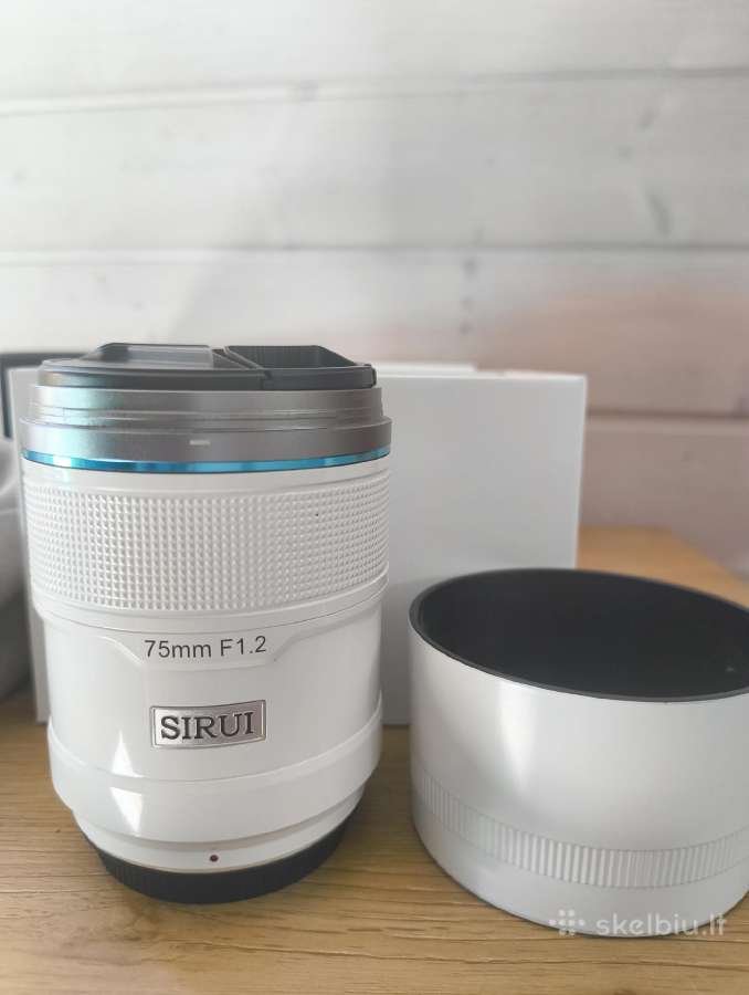 Sirui 75mm objektyvas
