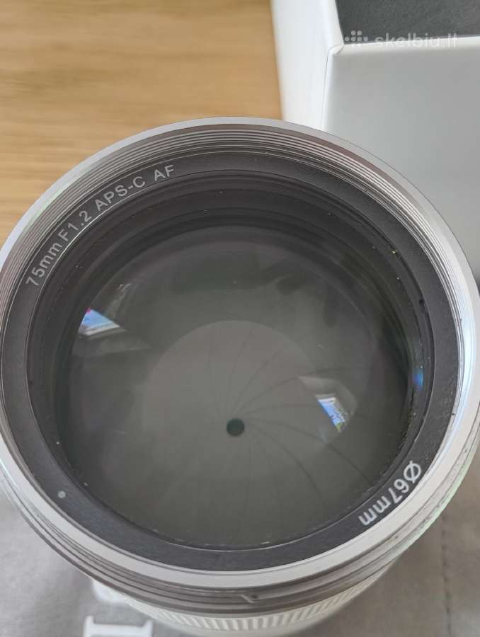 Sirui 75mm objektyvas - nuotraukos Nr. 3