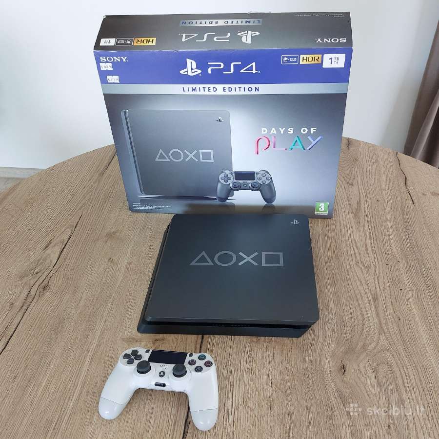Zaidimu kompiuteris Playstation 4