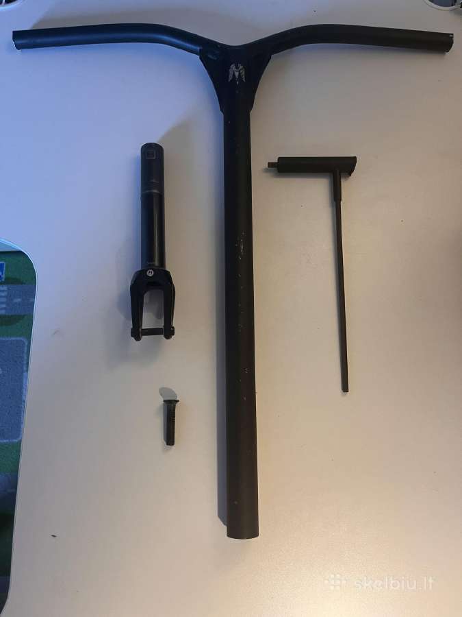 Ethic dryade bar ir legion fork