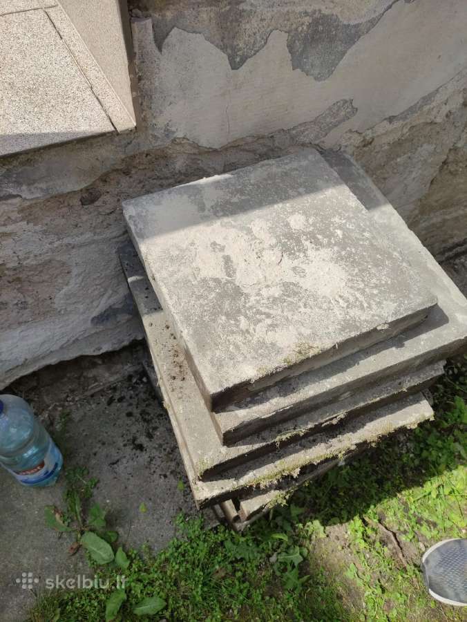 Senos šaligatvių plytelės