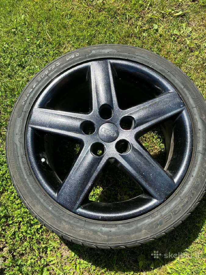 Parduodami Audi R17 ratlankiai – 200 €