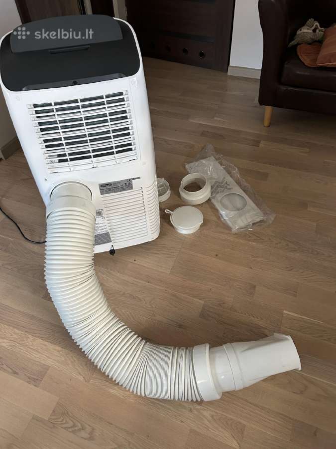 Mobilus kondicionierius Delonghi