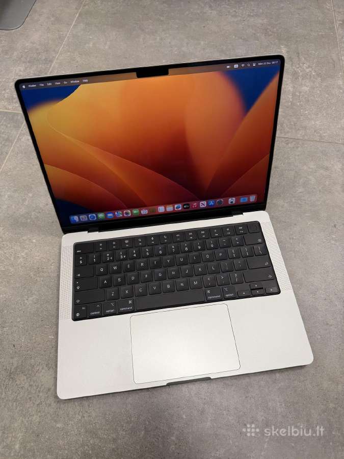 Apple MacBook Pro 14 2021 Silver