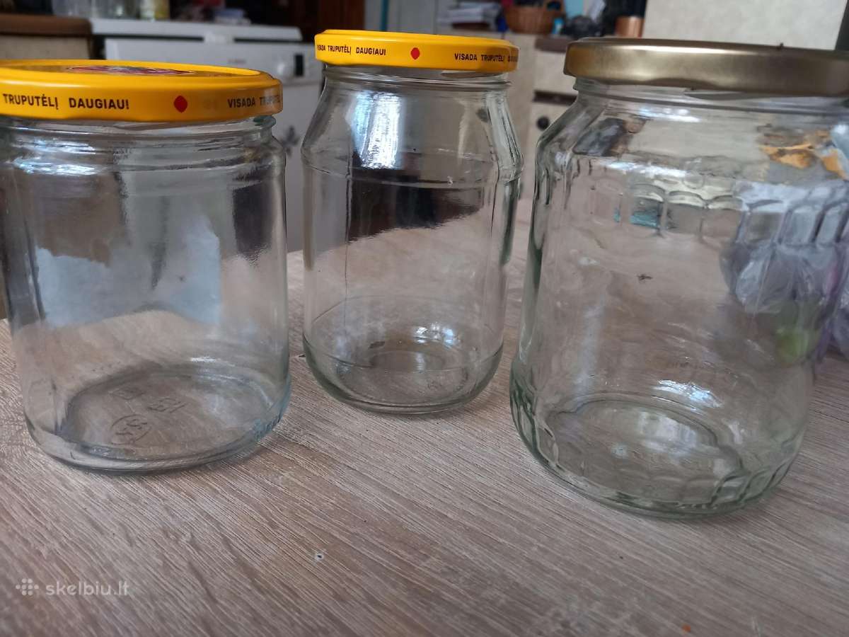 Dovanoju stiklainiai