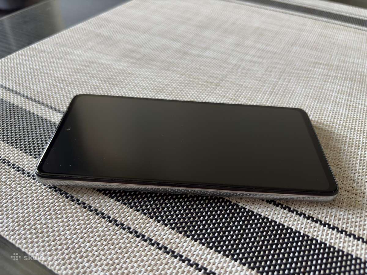 Samsung Galaxy A52