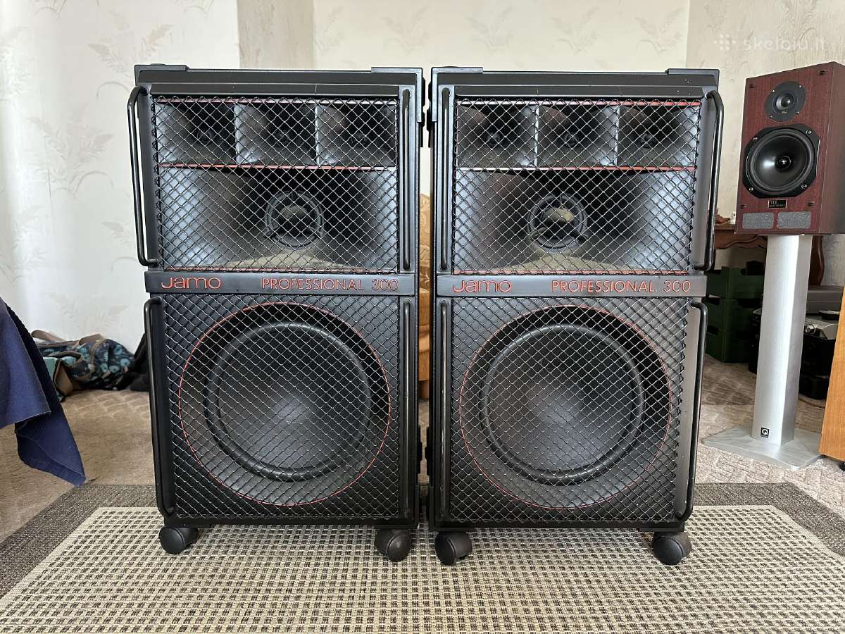Jamo professional 300
