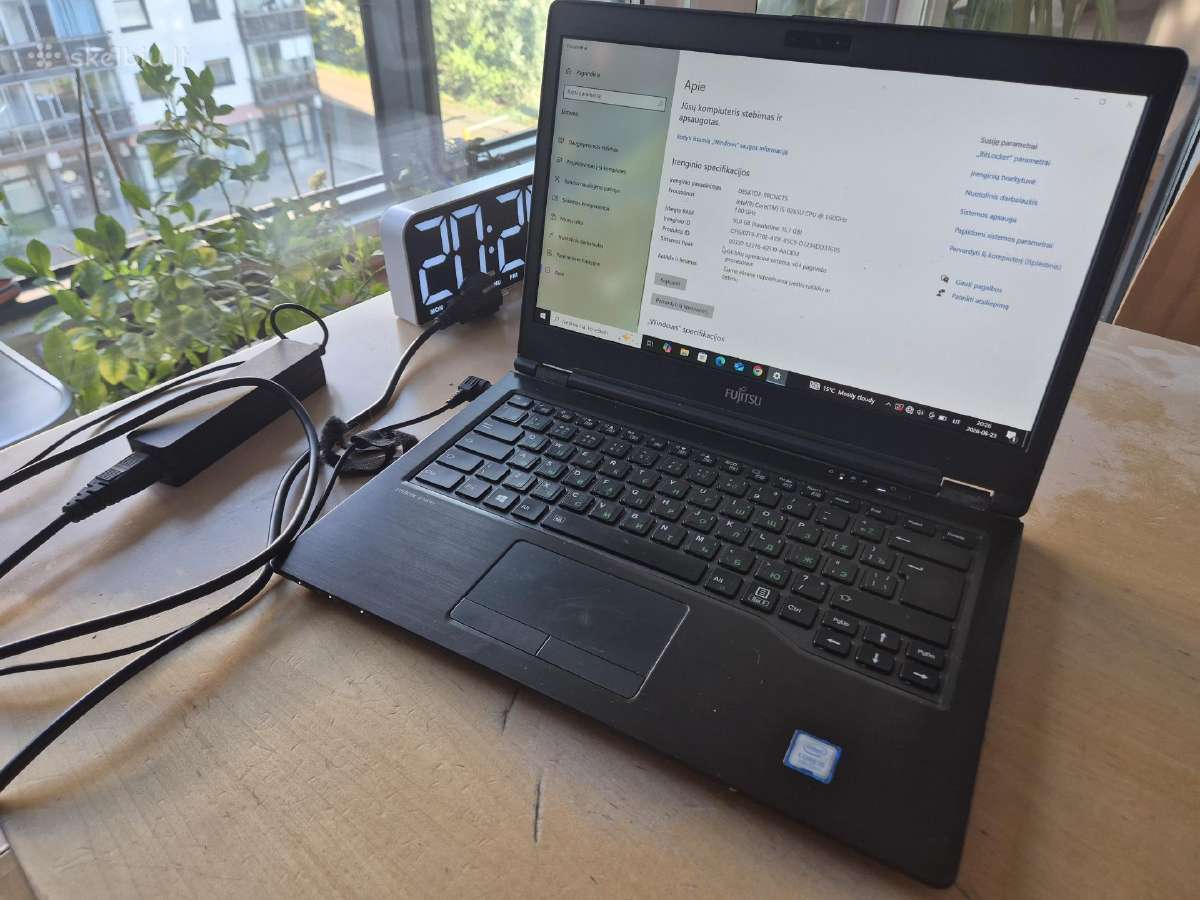 Fujitsu lifebook u749 - nuotraukos Nr. 2